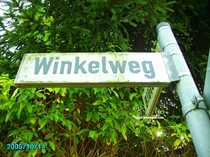 Foto der Winkelweg: Straßenschild Winkelweg