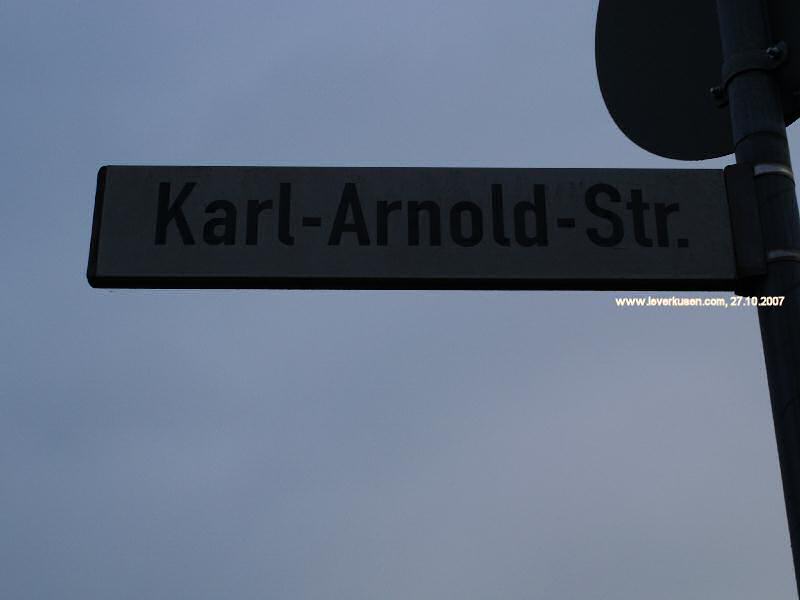 Karl-Arnold-Str., Straßenschild