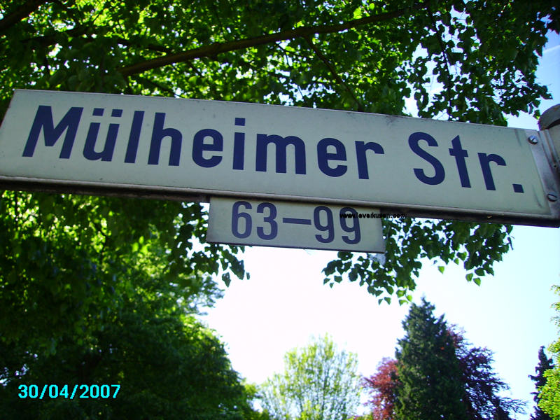 Foto der Mülheimer Straße: Straßenschild Mülheimer Straße