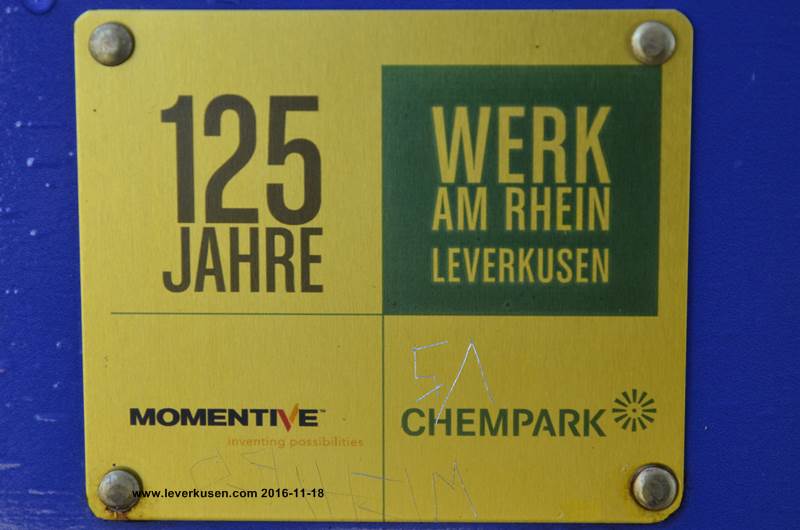 Stadtpark, Momentive-Bank, Jubiläumsplakette