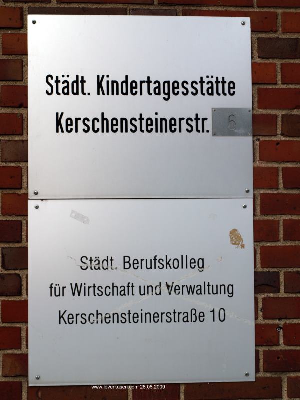 Städt. Kindertragesstätte Kerschensteinerstr. 6<BR>
Städt. Berufskolleg für Wirtschaft und Verwaltung Kerscheinsinerstraße 10