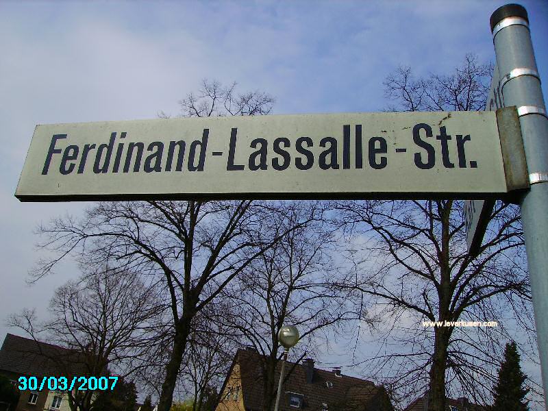 Foto der Ferdinand-Lassalle-Str.: Straßenschild Ferdinand-Lassalle-Straße