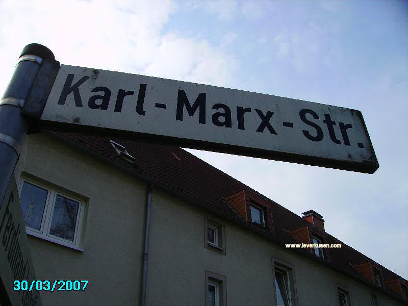 Karl-Marx-Str., Straßenschild