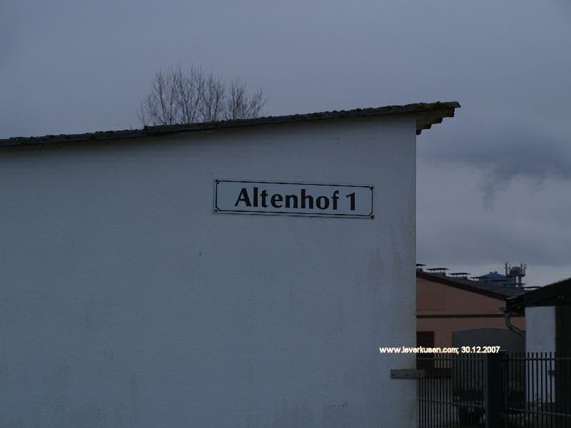 Foto der Altenhof: Straßenschild Altenhof