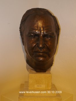 Helmut Kohl, Büste