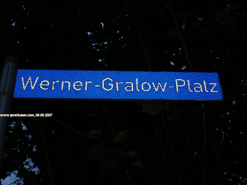 Werner-Gralow-Platz