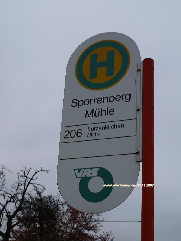 Foto der Sporrenberger Mühle: Bushaltestelle Sporrenberg Mühle