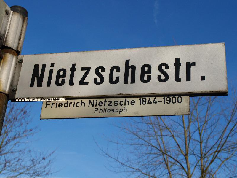Foto der Nietzschestr.: Straßenschild Nietzschestr.