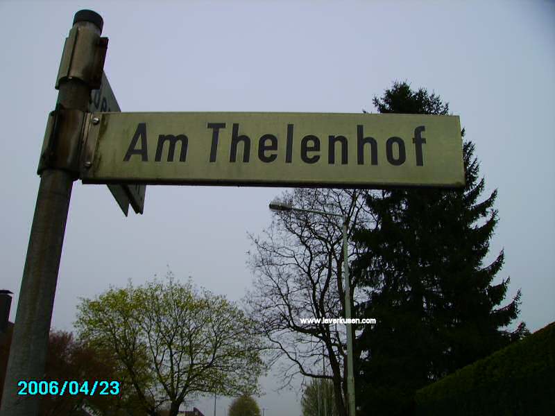 Straßenschild Am Thelenhof