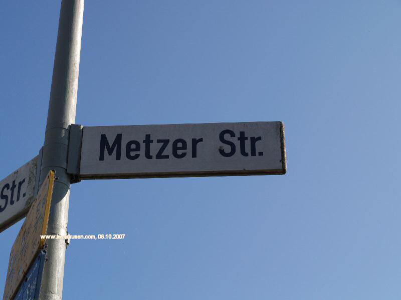 Foto der Metzer Str.: Straßenschild Metzer Str.