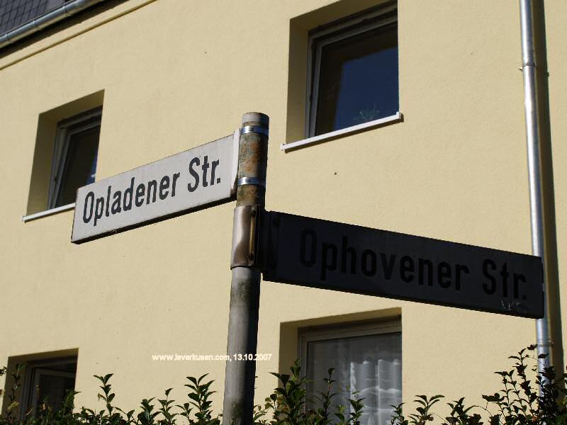 Straßenschild Ophovener Str.