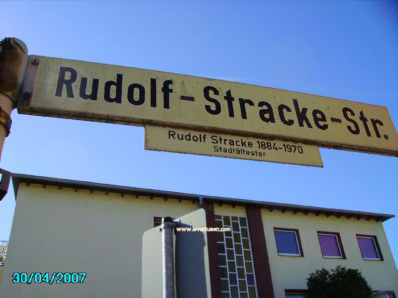 Straßenschild Rudolf-Stracke-Str.