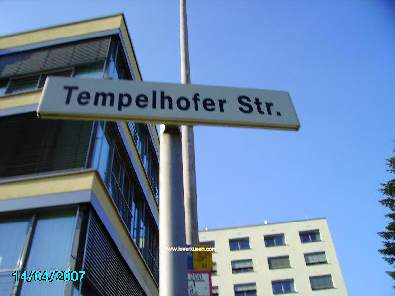 Straßenschild Tempelhofer Str.