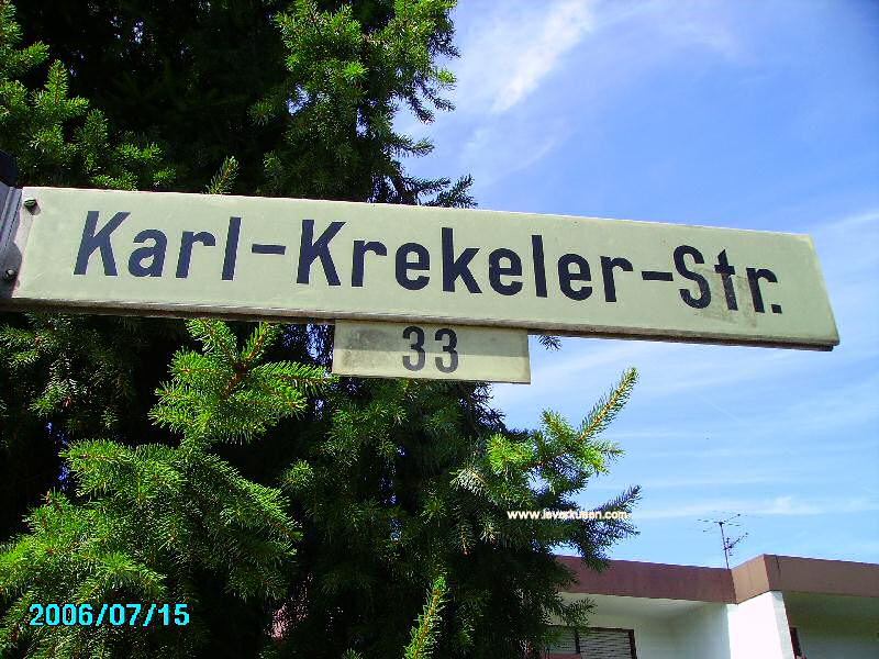 Straßenschild Karl-Krekeler-Straße