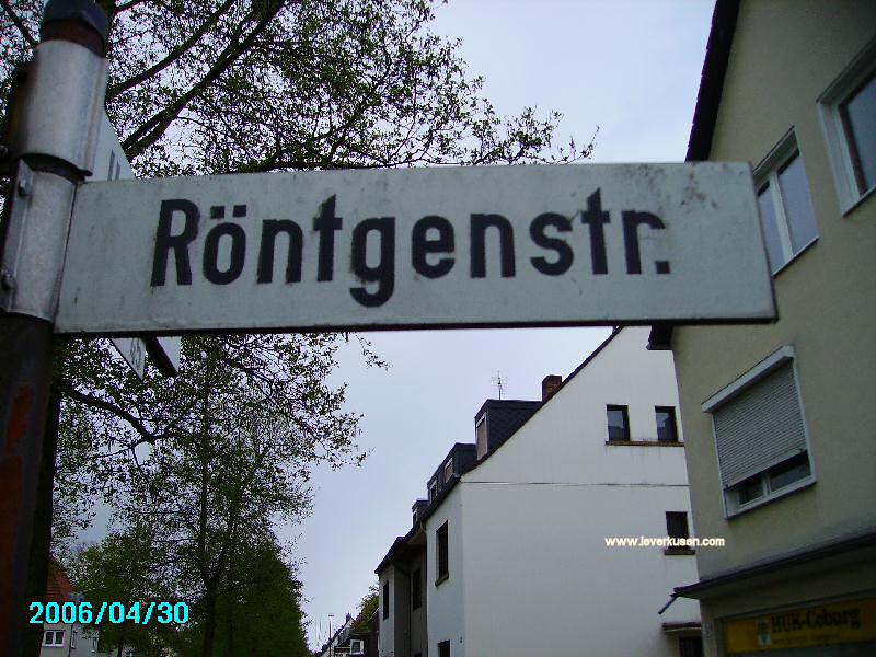 Straßenschild Röntgenstr.