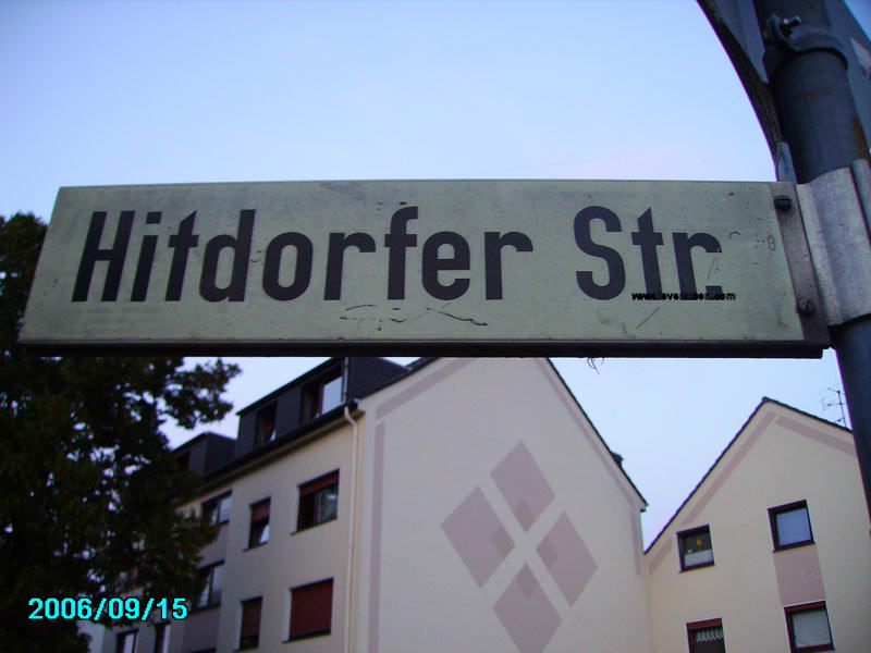 Foto der Hitdorfer Straße: Straßenschild Hitdorfer Straße