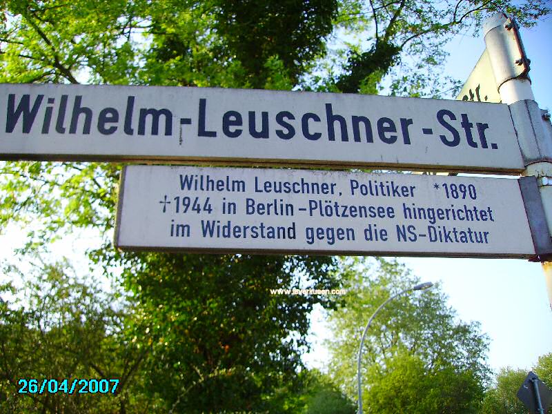 Foto der Wilhelm-Leuschner-Str.: Straßenschild Wilhelm-Leuschner-Straße